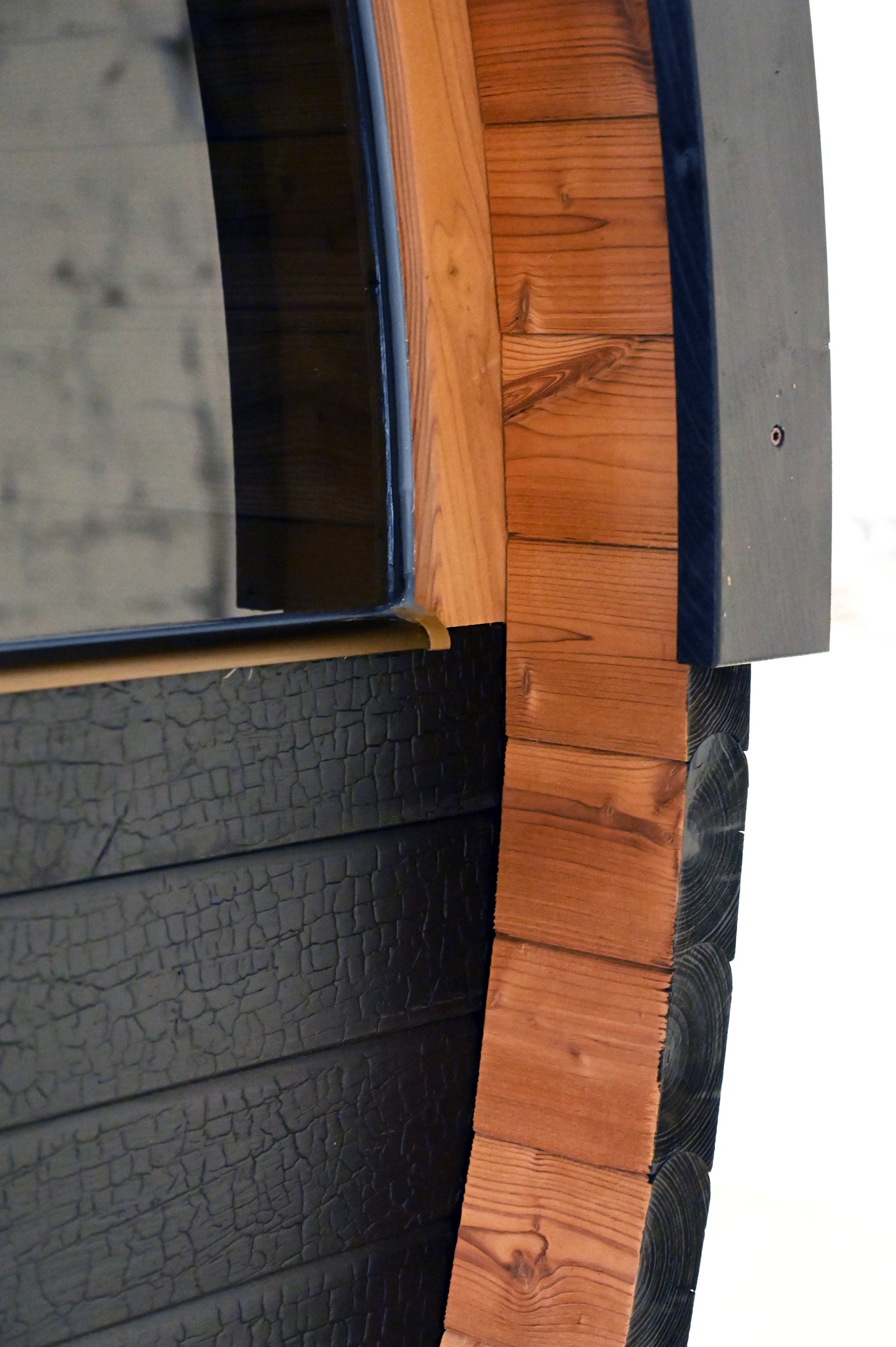 Thermory 4 person Barrel Sauna No. 60 Ignite with Porch & Window