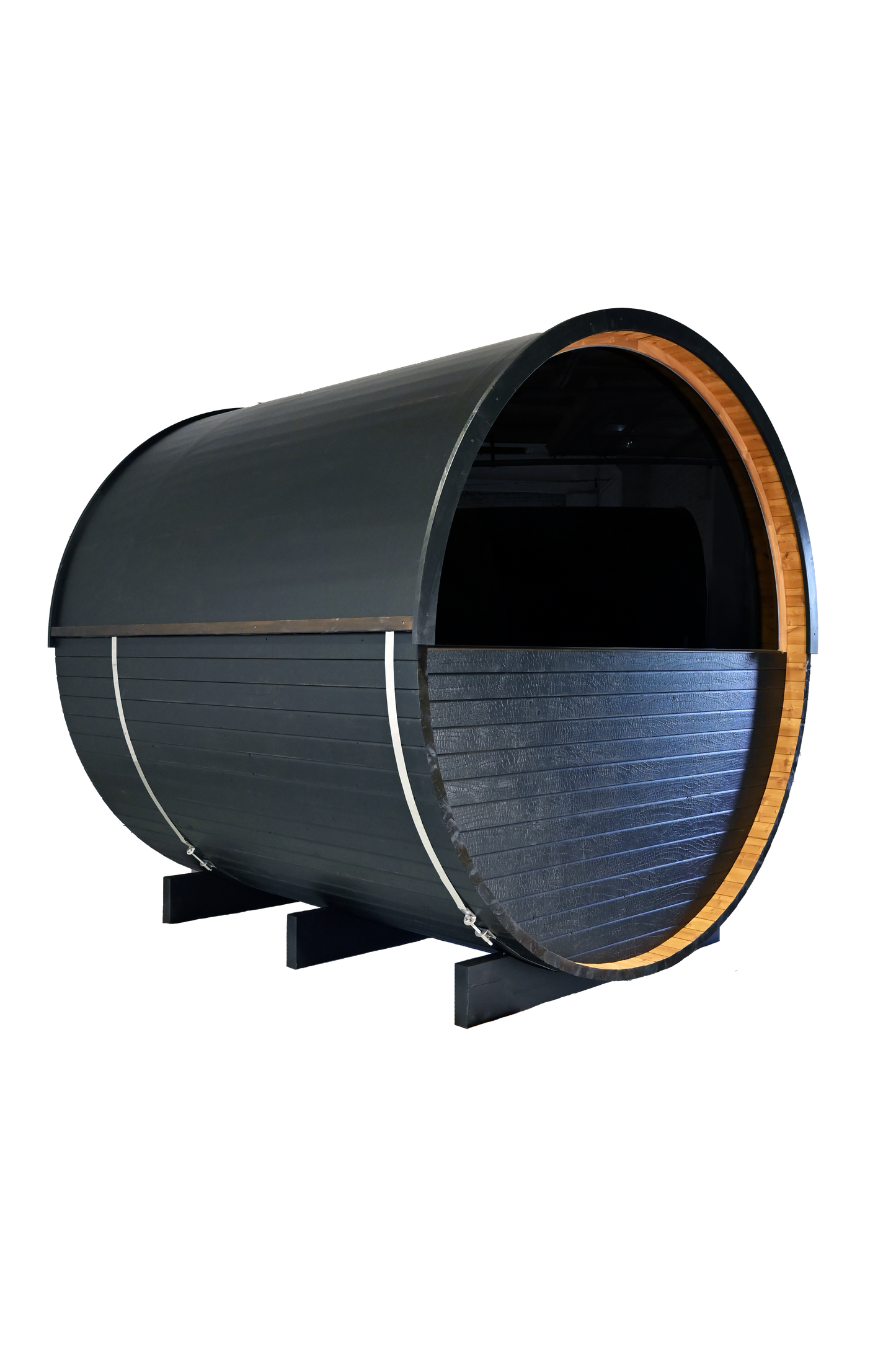 Thermory 4 person Barrel Sauna No. 60 Ignite with Porch & Window